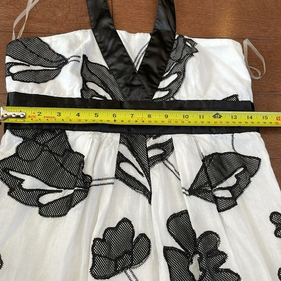 Halter dress - Picture 7 of 7